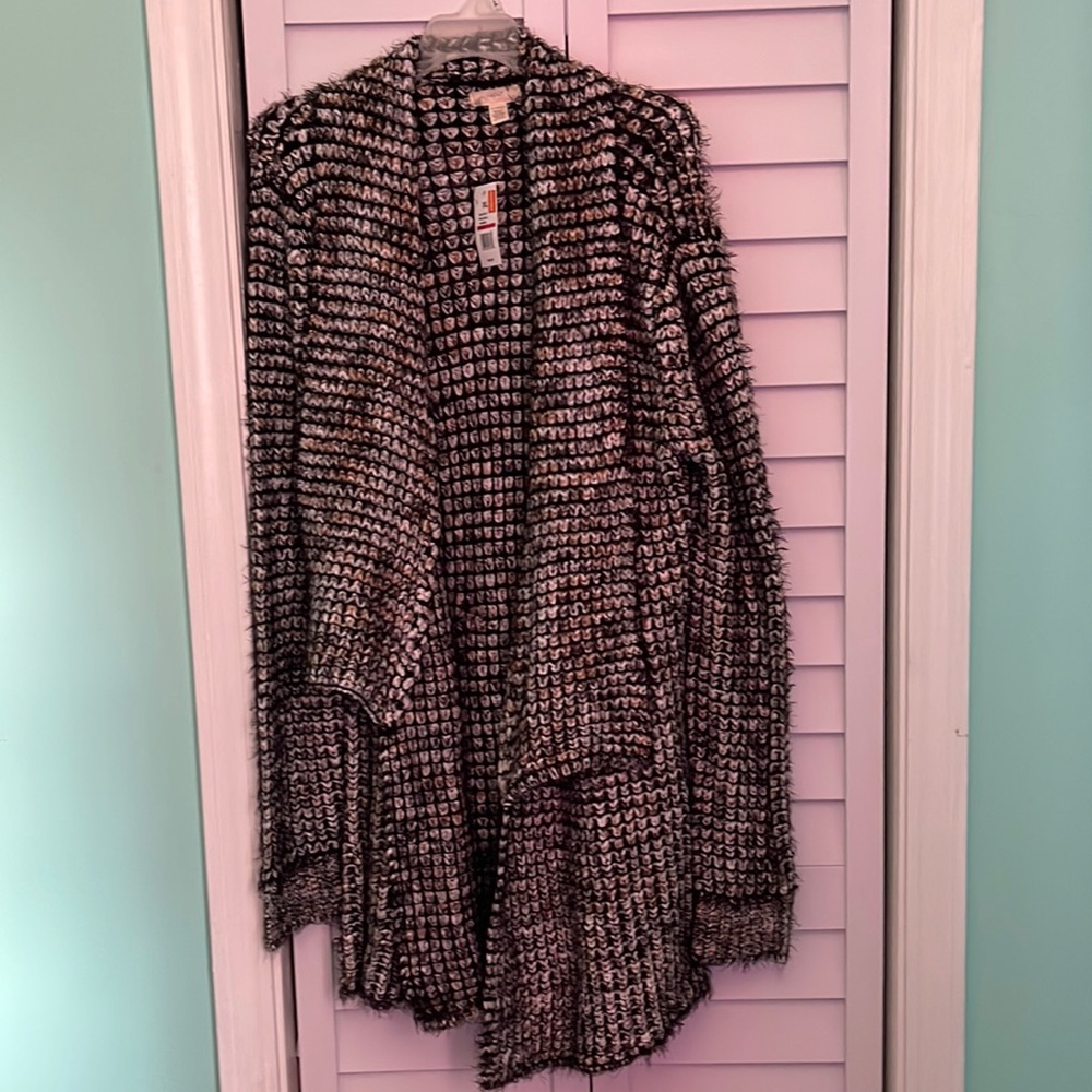 Long cardigan sweater